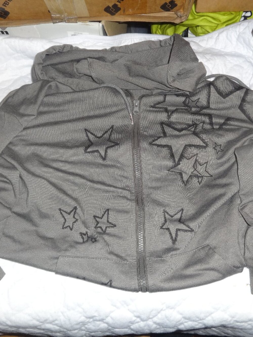 ROMWE ZIP-UP HOODIE